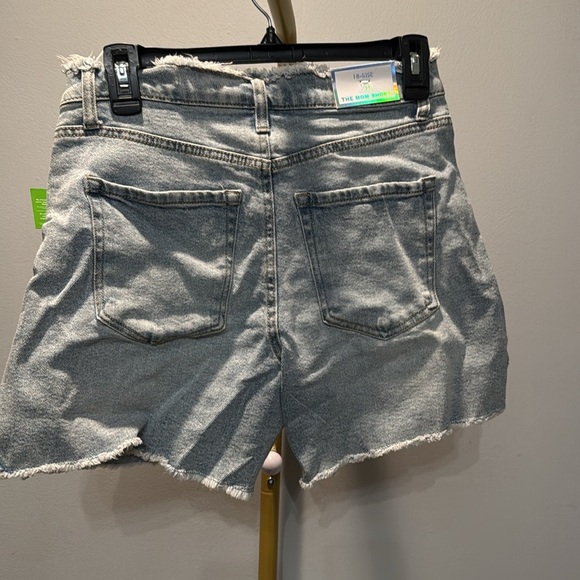 Tinseltown Hi Rise denim Mom Shorts NWT 1/25 - Picture 5 of 10